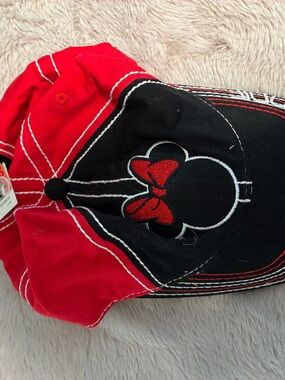 Disney Minnie Mouse Black and Red Cap